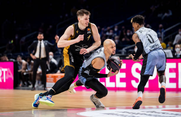 中国队不仅 中国队不仅