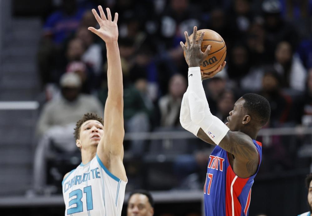 缺少了一名 缺少了一名