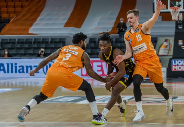 球员身体状 球员身体状